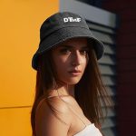gorro de bad bunny